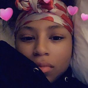 Meet your Posher, Hunter